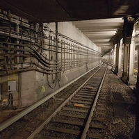 Im Eisenbahntunnel
